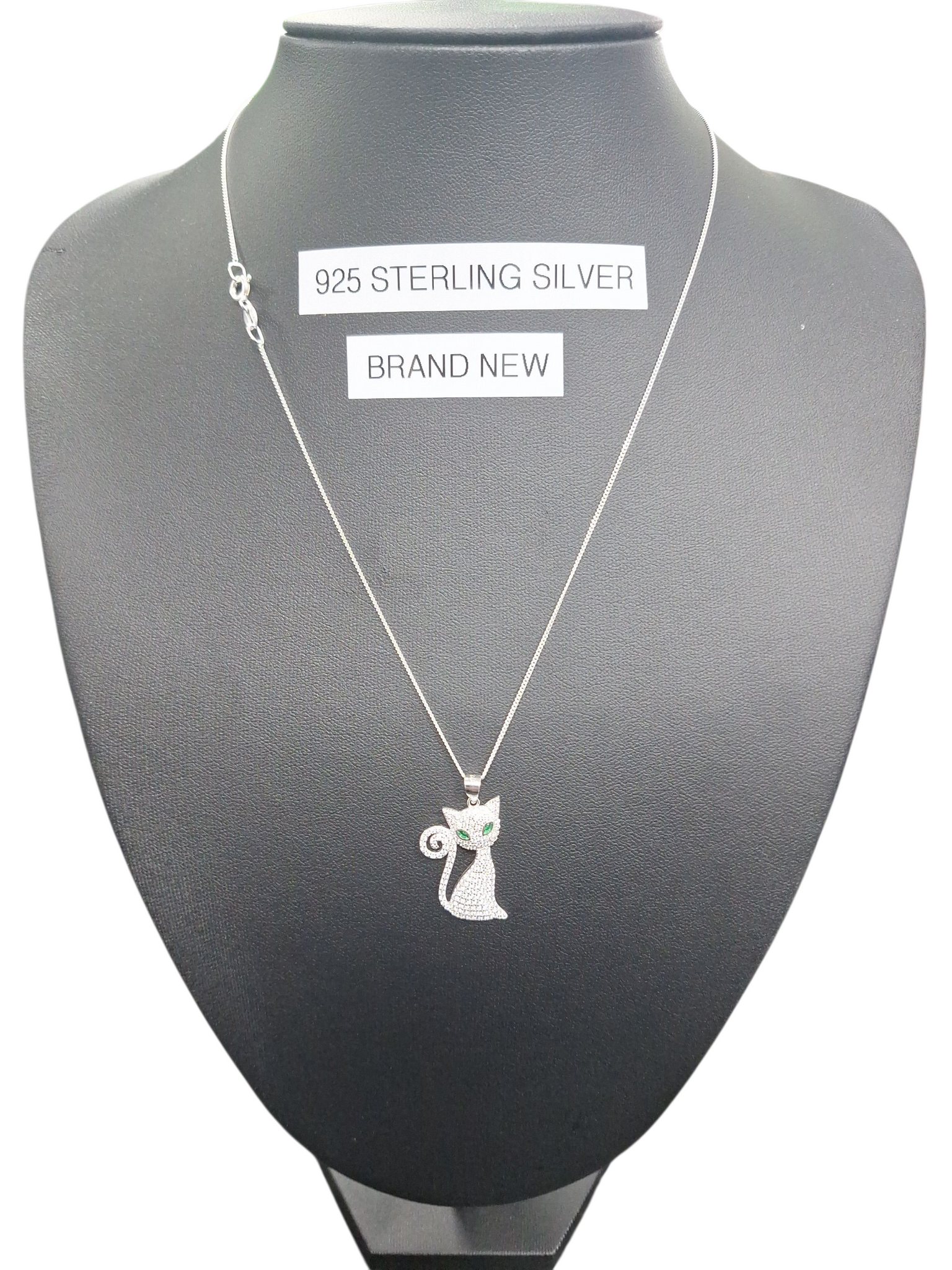 NEW OTHER SILVER CHAIN WITH CAT ON IT ,925, WEIGHT 3.88G ,LENGHT 19"