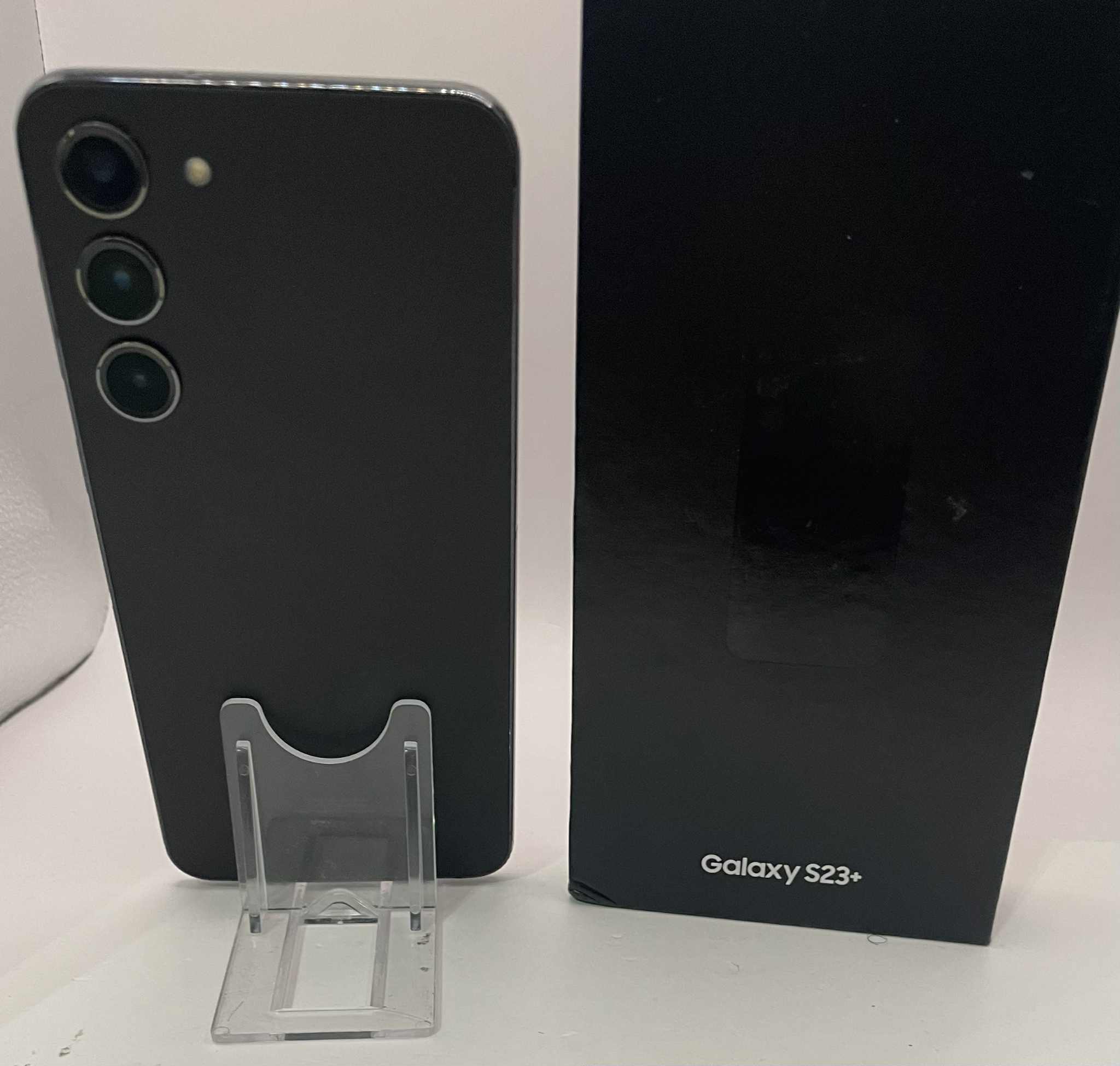 Samsung galaxy s23 plus