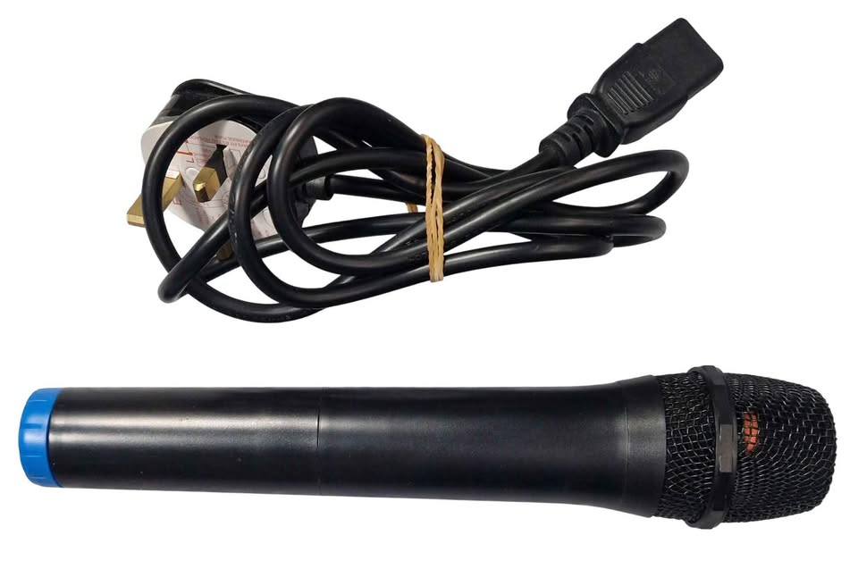 Vocal-Star P120 Portable Karaoke Machine Speaker With 1 Mic *collection only*