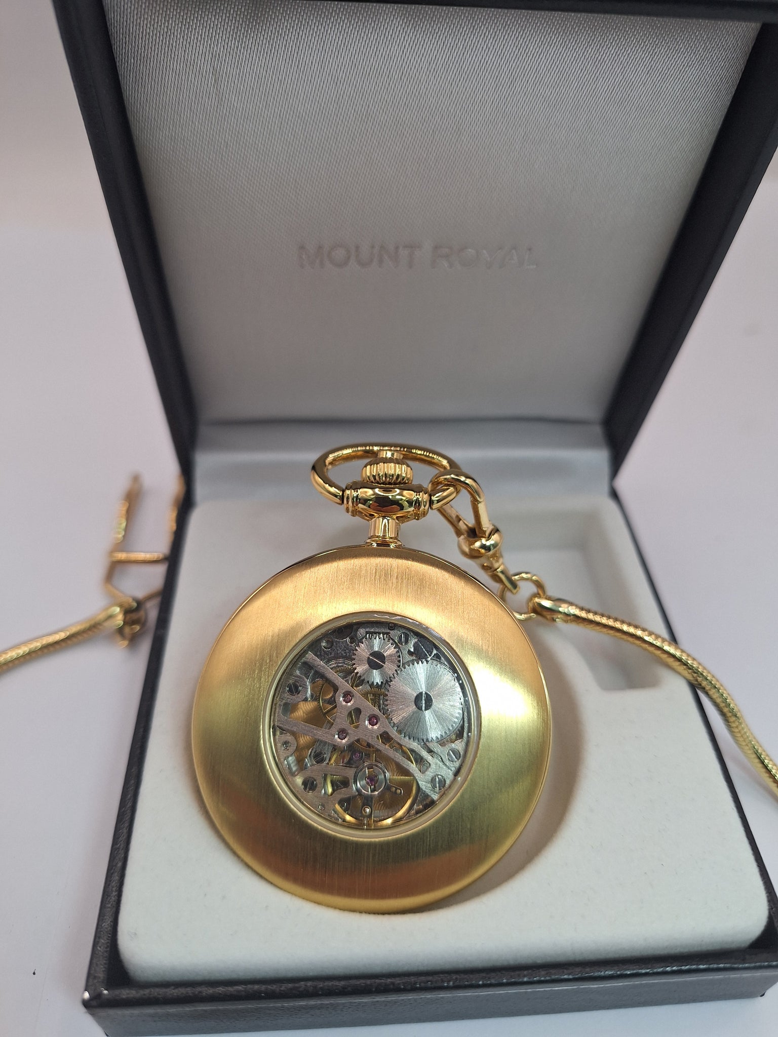 Sekonda Classique men's mechanical skeleton pocket watch is the ideal accessory for any gentlemen