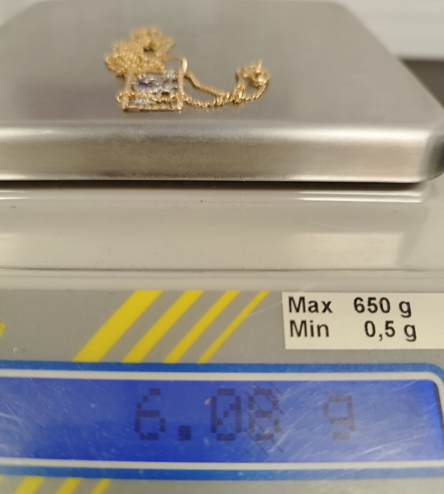 14ct Yellow/White Gold 'Aries' Pendant & 14ct Yellow Gold 27" Curb Chain