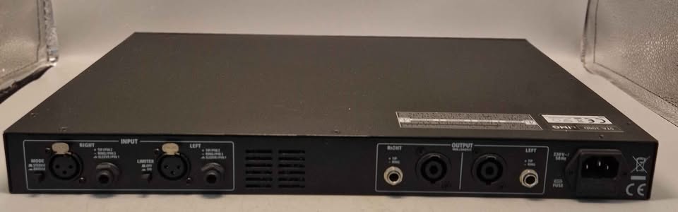 IMG (sta-300d) 300WATT DIGITAL STEREO AMP *collection only*