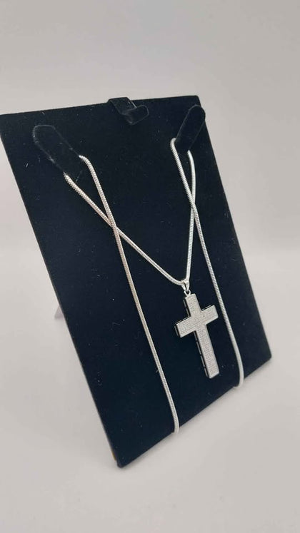 925 hallmarked silver rope style necklace with cross pendent 44.7g 24