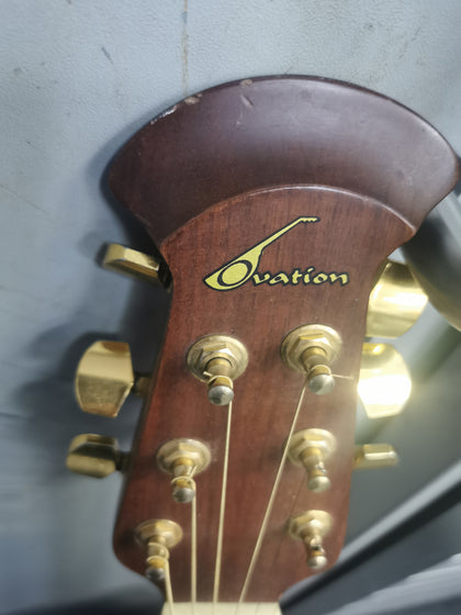 Ovation CC247 Celebrity Deluxe Acoustic Guitar