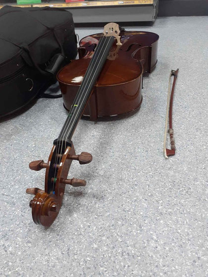 Gears4Music 1 1/2 Student Cello With Bow - With Soft Carry Case.