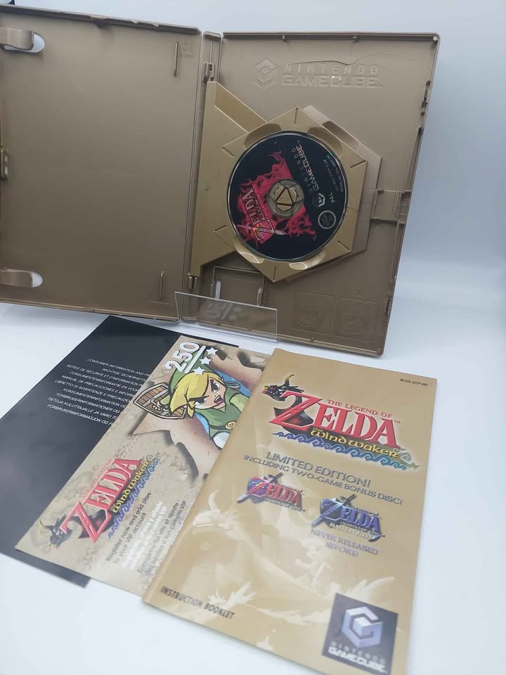 Nintendo Gamecube, Legend Of Zelda Windwaker, With Ocarina Of Time Disc And Manual
