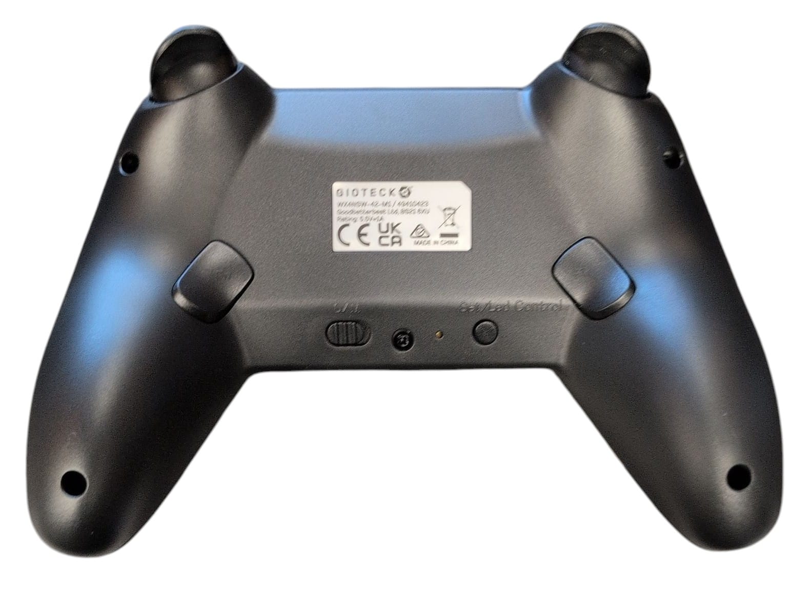 Gioteck WX4+ RGB Wireless Controller for Nintendo Switch "Collection only"
