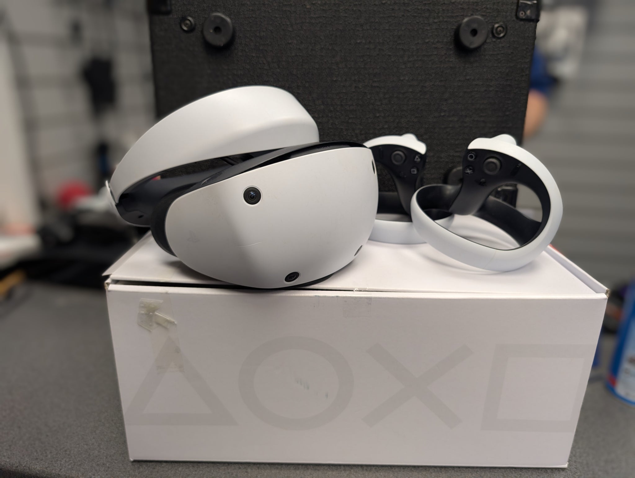 Playstation VR2 Headset (No headphones or straps)