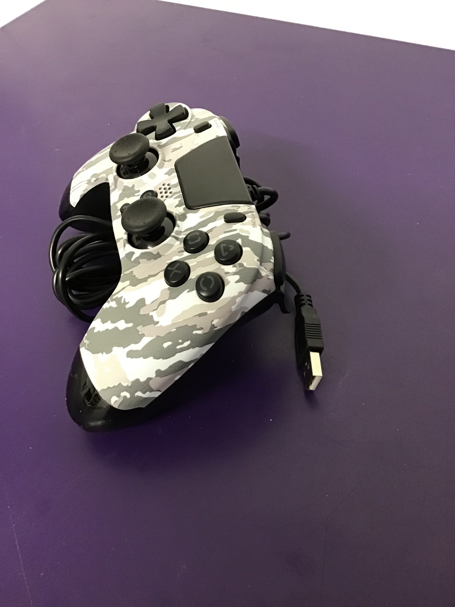 Gioteck PS4 VX4+ Wired Controller Camo - Playstation 4