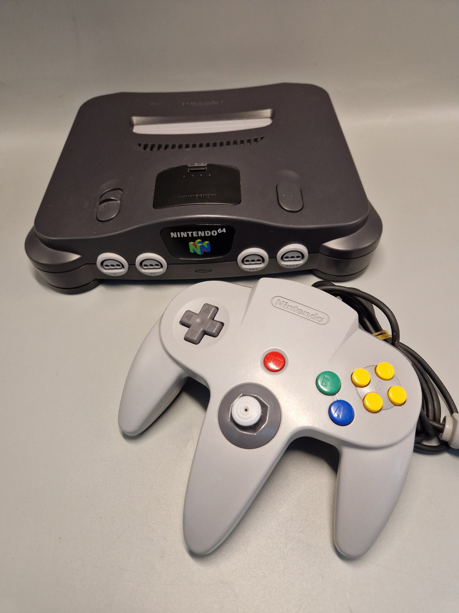 Nintendo 64, N64 Grey Japanese Version