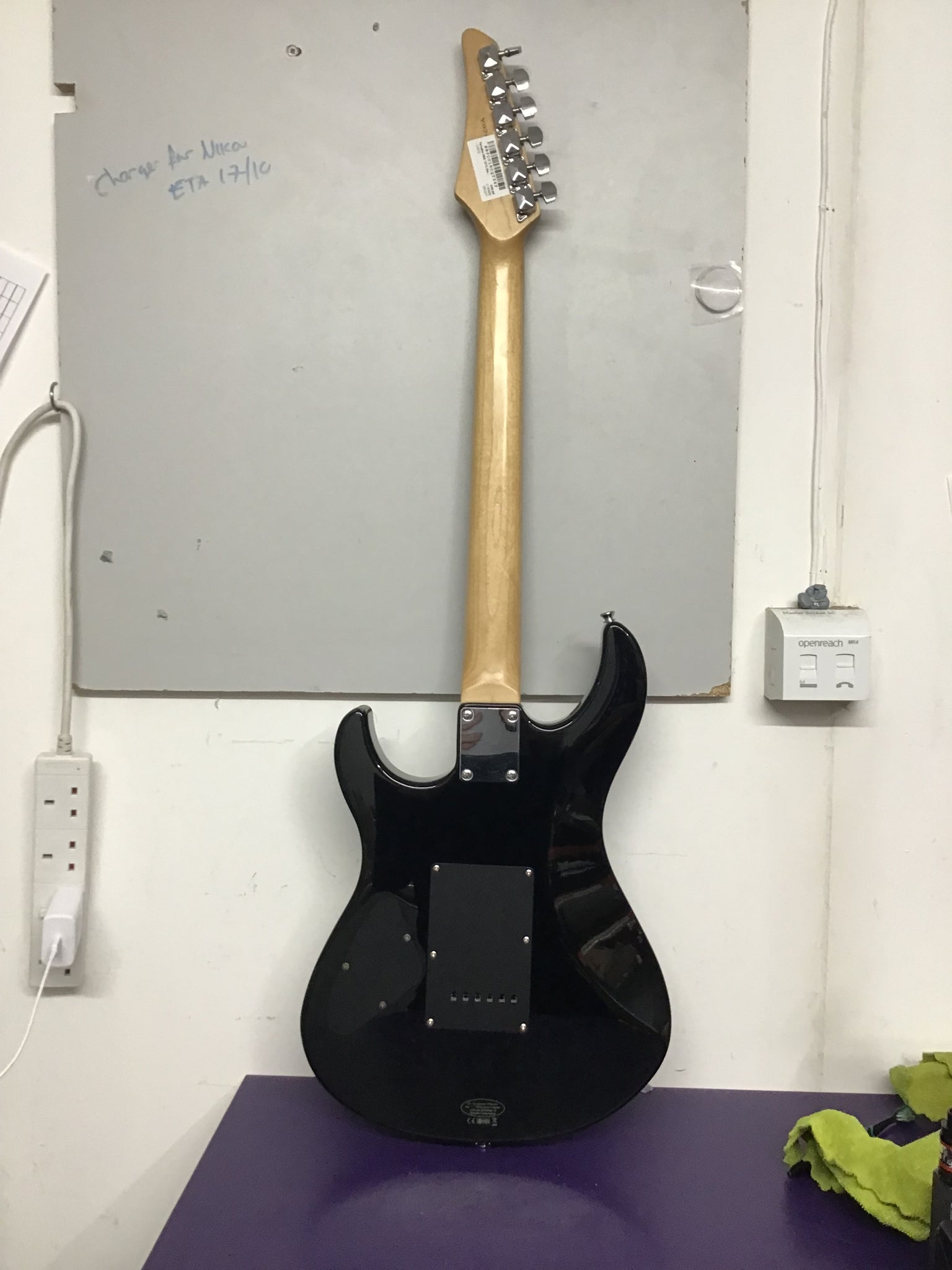 Yamaha ERG 121C Electric Guitar