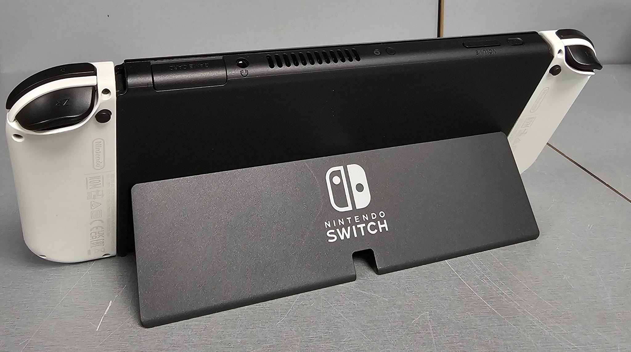 Nintendo Switch OLED -  White