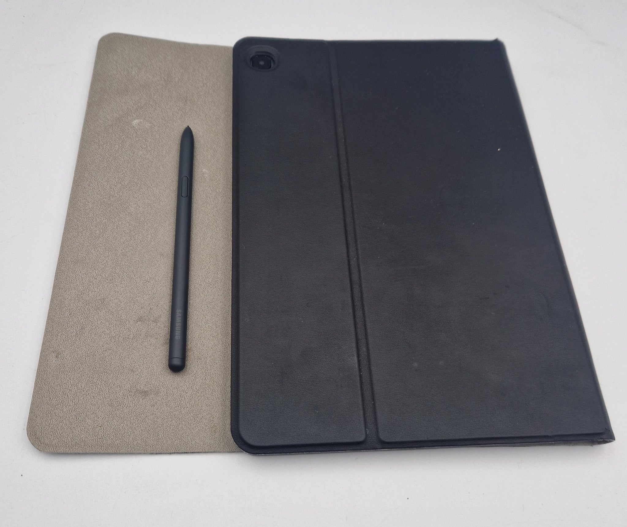 Samsung Galaxy Tab S6 Lite 10" 64GB black unlocked unboxed with case and pen