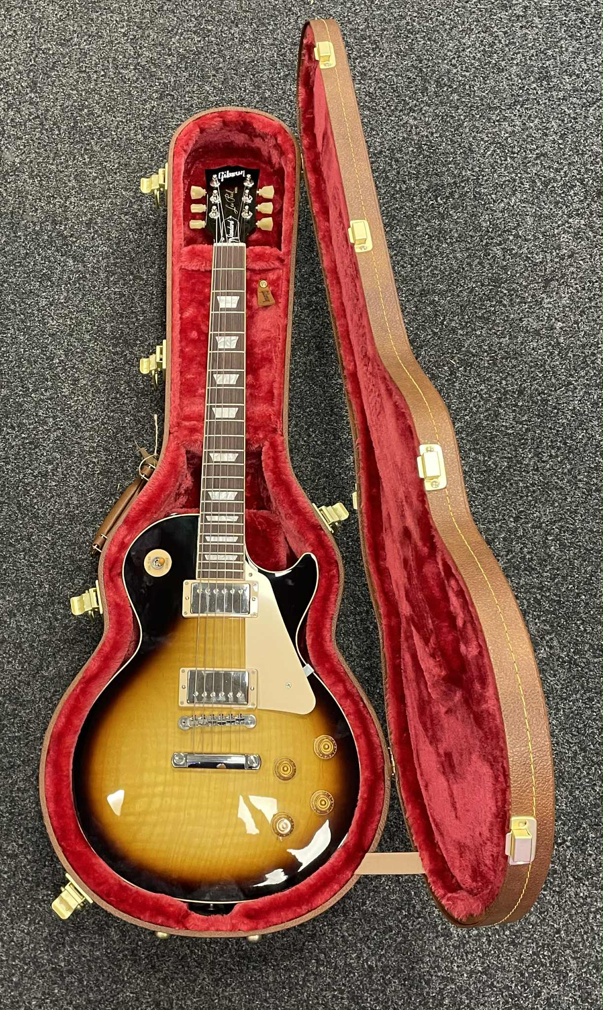 2021 Gibson Les Paul Guitar