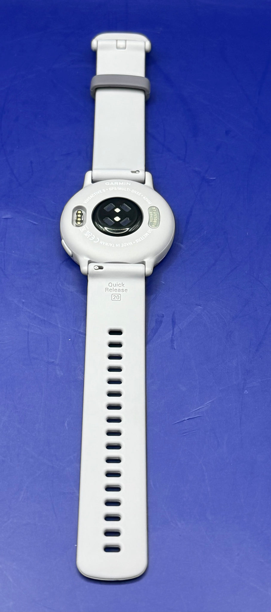 Garmin Vivoactive 5 GPS Smartwatch Orchid Boxed - Chesterfield