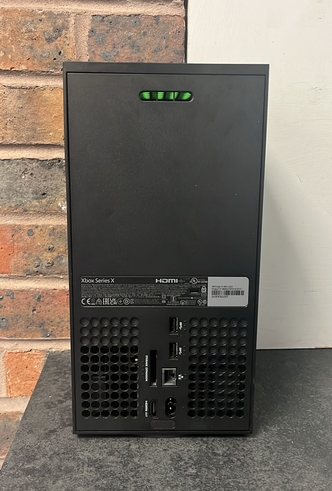Xbox Series X 1TB Black with Original Series 2 Controller