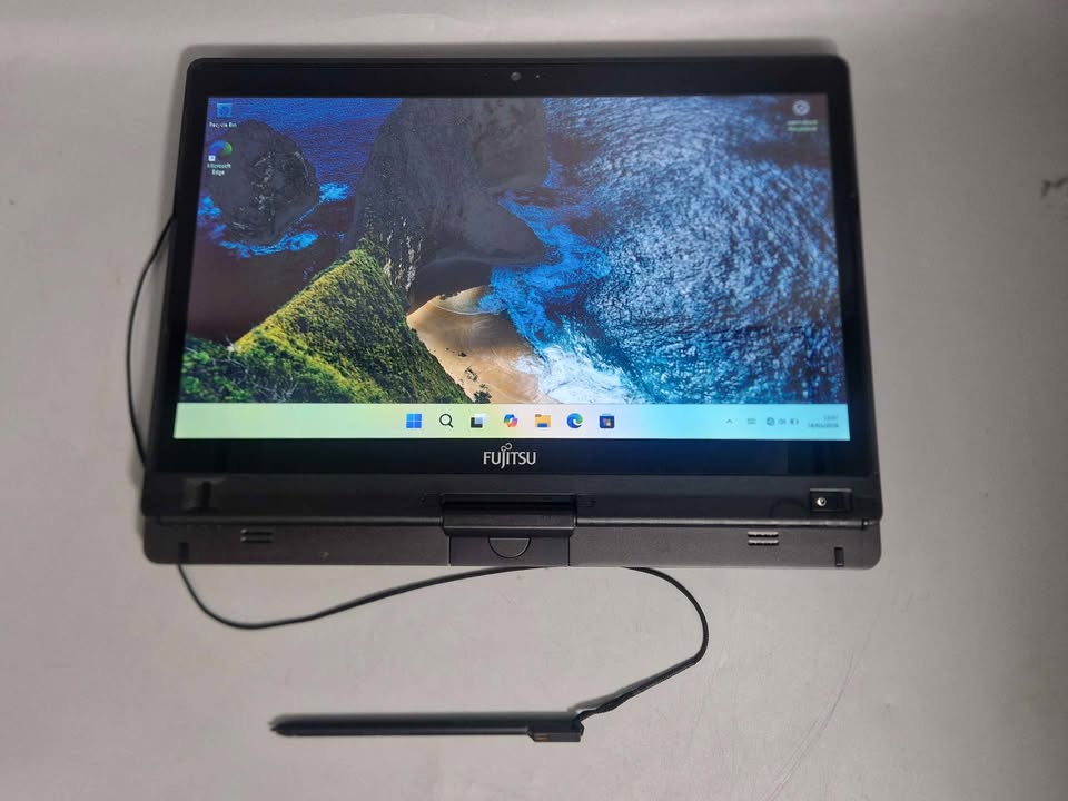 LIFEBOOK S937/T Core i5 7300 SSD Win11 ③ Amazon.co.jp: Fujitsu LIFEBOOK S937, 7th Generation Core i5 (2.6