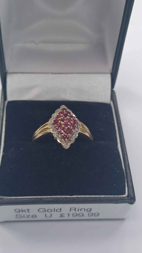 9k Gold Ring
