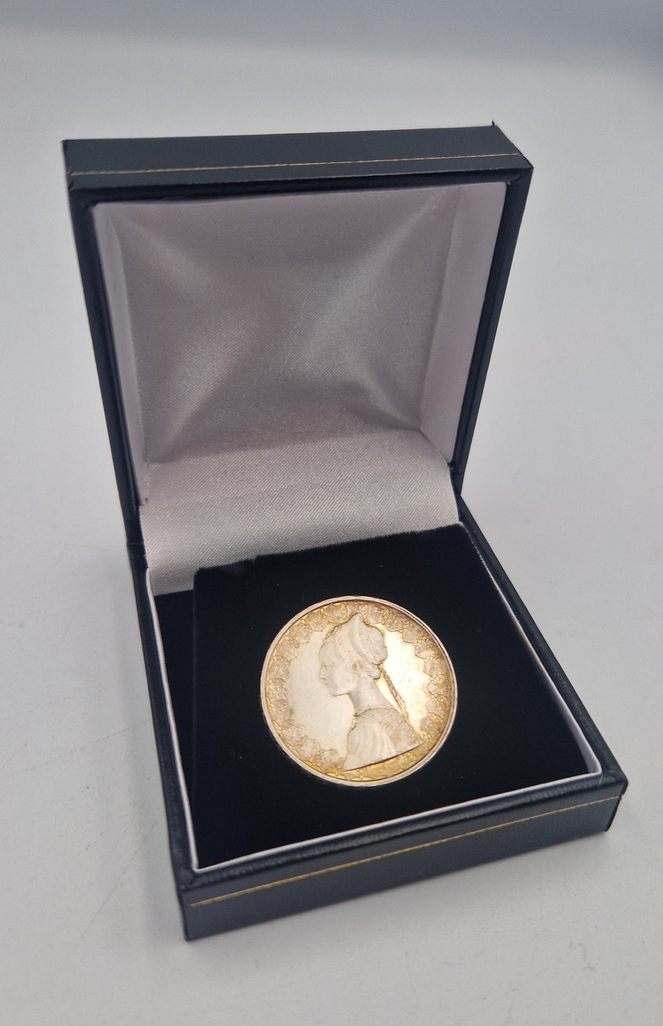 1957 500 lire solid silver Italian coin 11g boxed