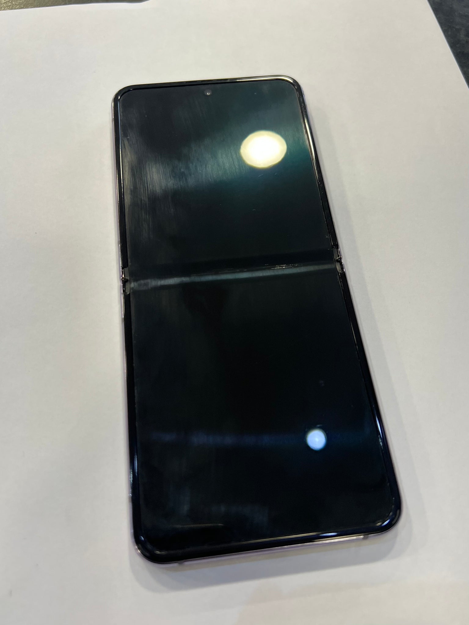 Samsung Galaxy Z Flip4 - 128GB - Purple
