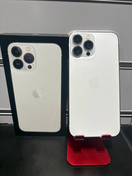 Apple iPhone 13 Pro Max 256GB Silver, Unlocked Battery Health 79%