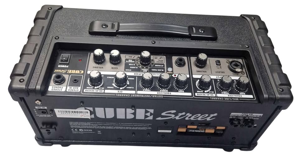 Roland Cube Street Guitar Stereo Combo Amplifier N225 *collection only*