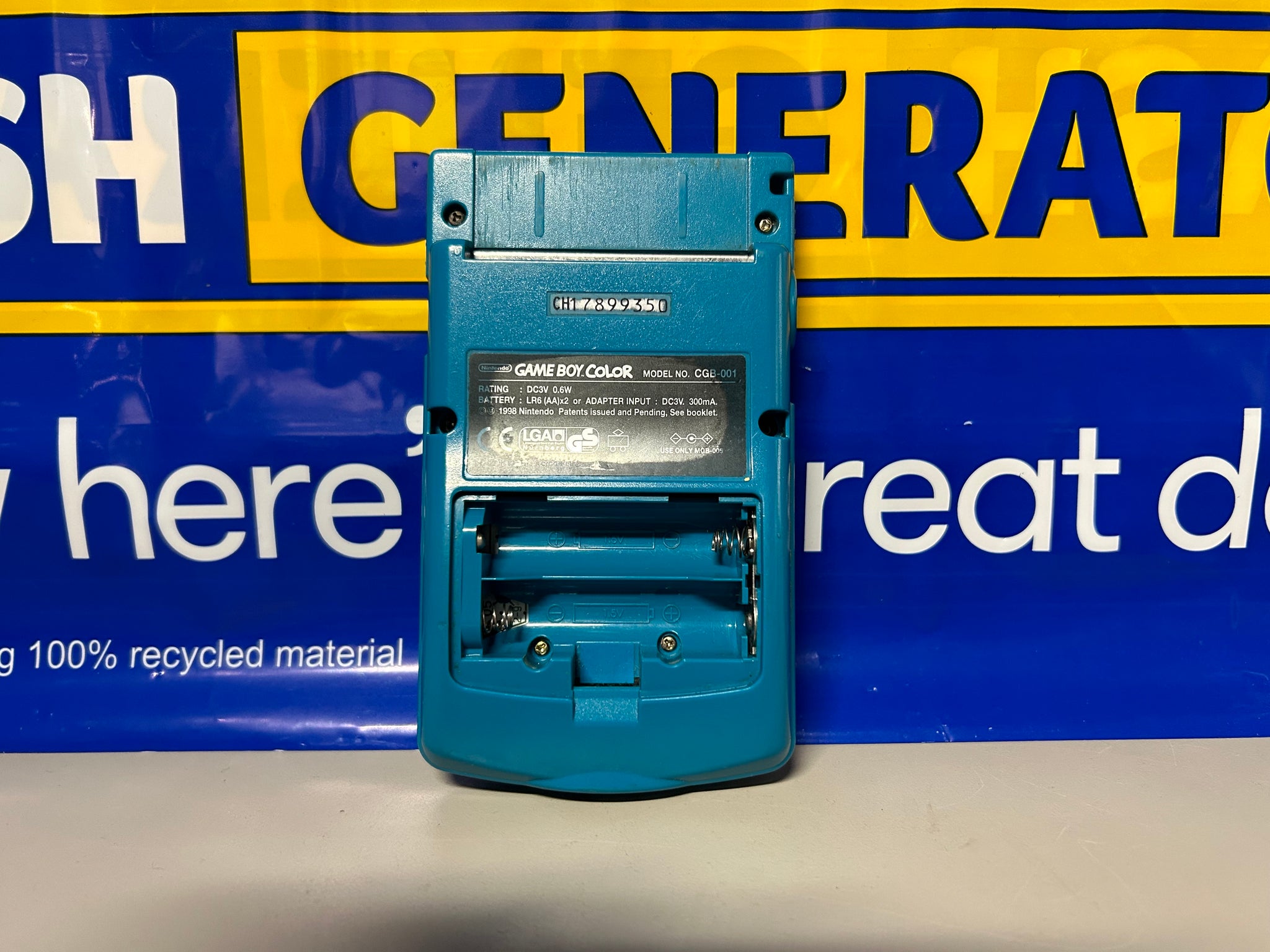 Game Boy Color turquoise Unboxed + pokemon pinball