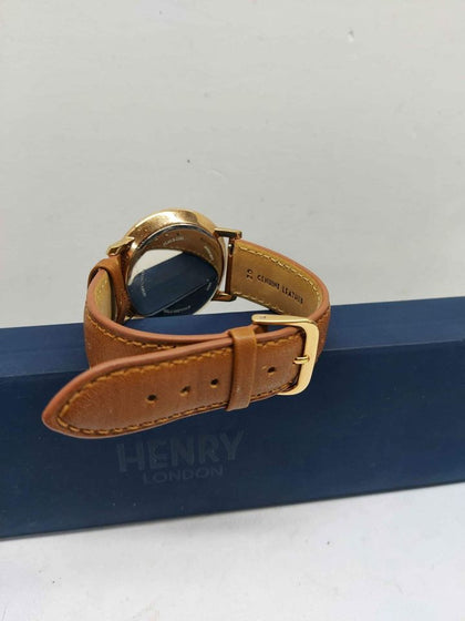 Henry London Quartz Watch With Date - Brown Leather Strap - Boxed.