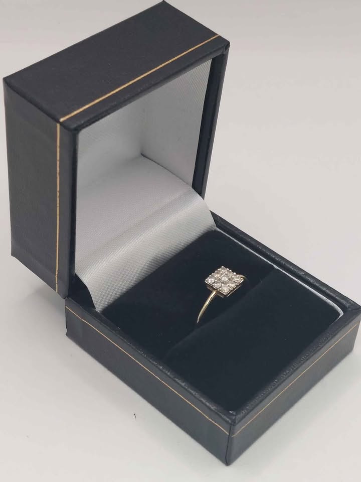 (9ct 375 Hallmarked&Tested), Gold Ring, Weight: 1.24G, Size: O