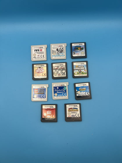 Nintendo 3DS- Aqua Blue- Includes Games, Charger and Charging Cradle