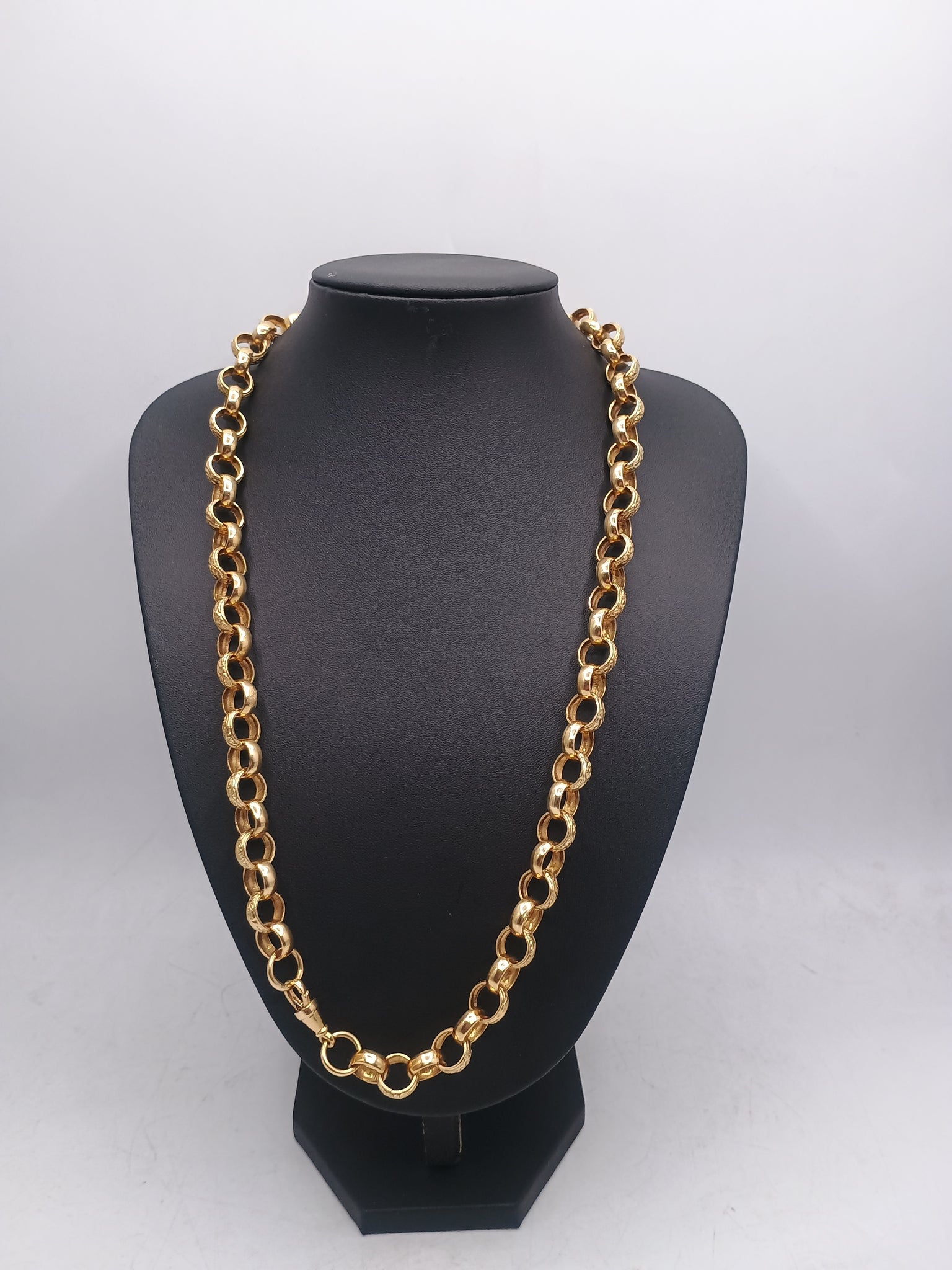 9ct Belcher necklace