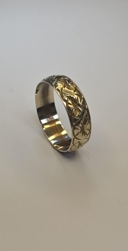 9ct Gold Patterned Ring