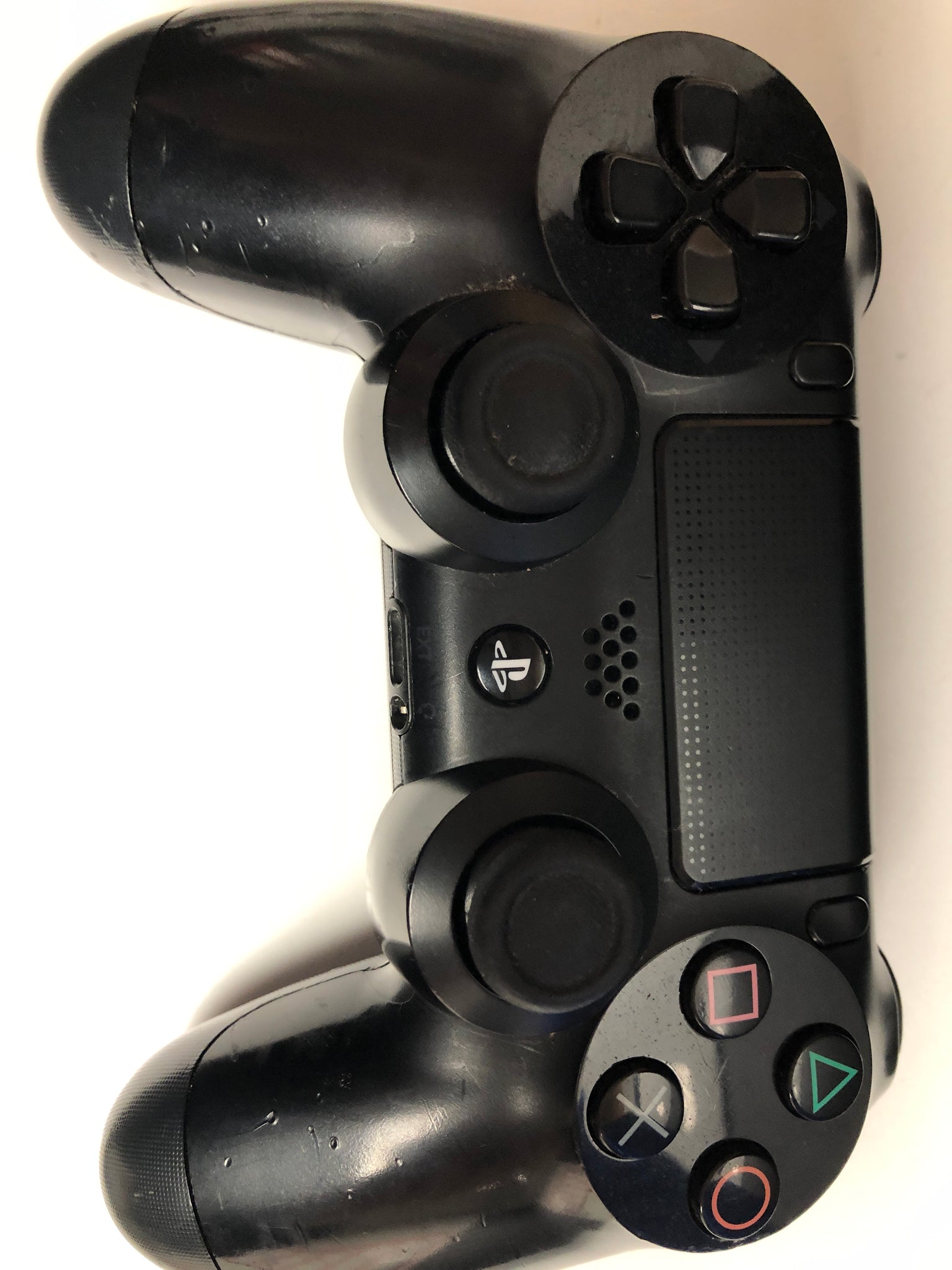 Playstation 4 Console 550gb with controller