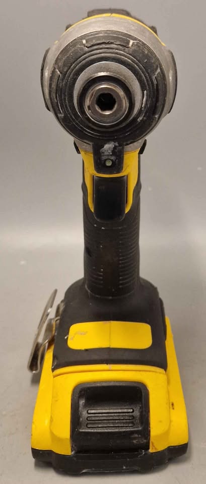 Dewalt DCF787 18v XR Brushless Cordless Impact Driver Drill With 2.0Ah Battery