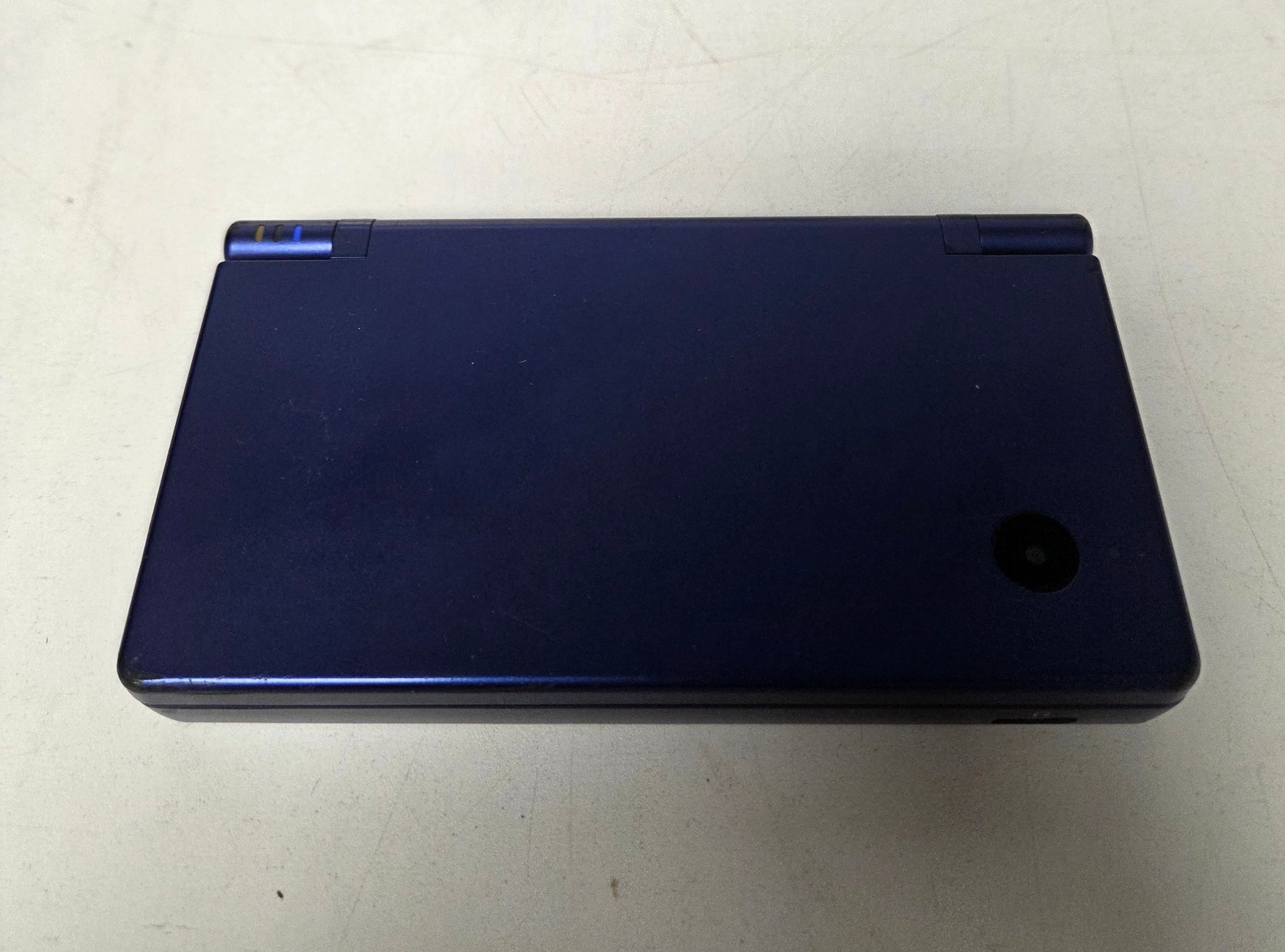 Nintendo DSi Metallic Blue Console & 7 Games