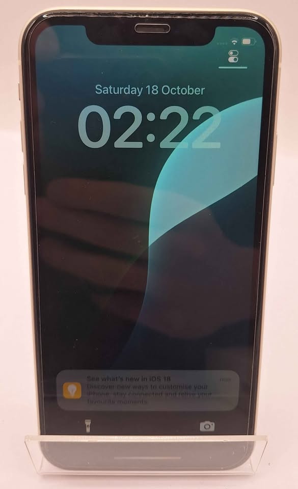 Apple iPhone 11 64GB White - Unlocked - Boxed (92% Battery Health)
