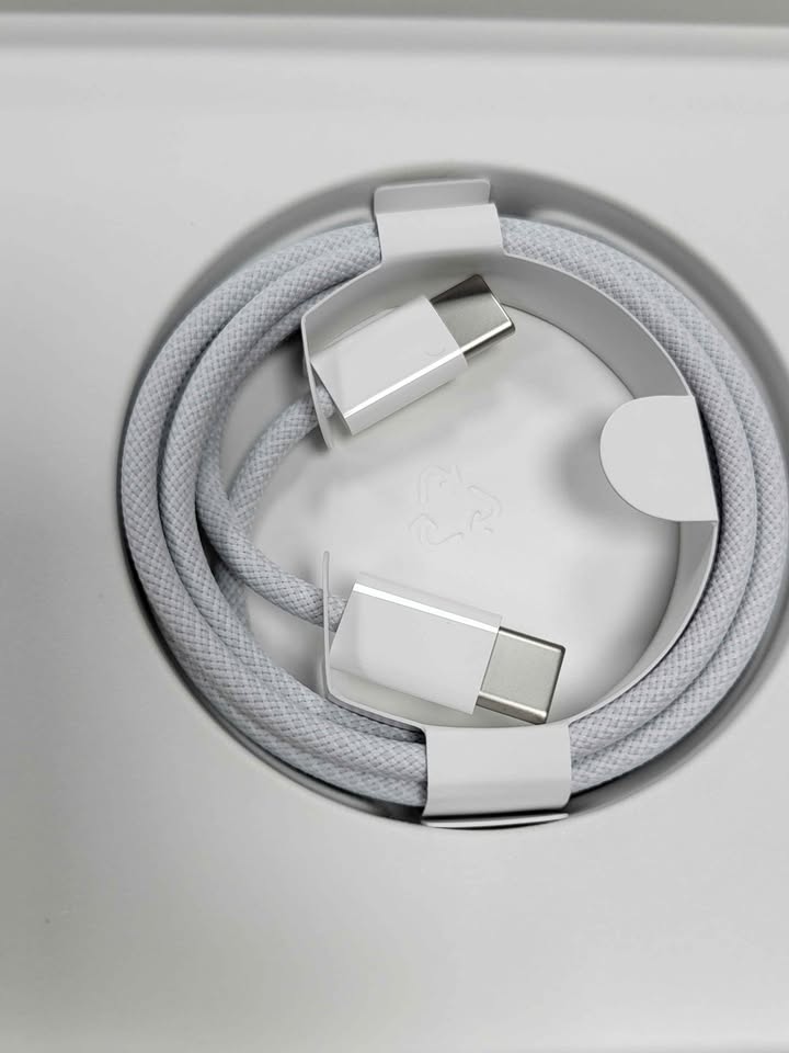 Apple iPad 11 ( A16 chip) Silver - 128GB - 11" WiFi Tablet