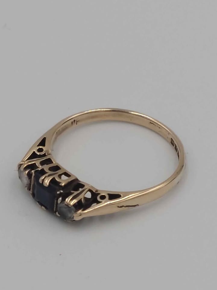 (9ct Hallmarked&Tested), Gold Three Stone Ring, (Two Clear, One Blue), 2.3g, Size Q