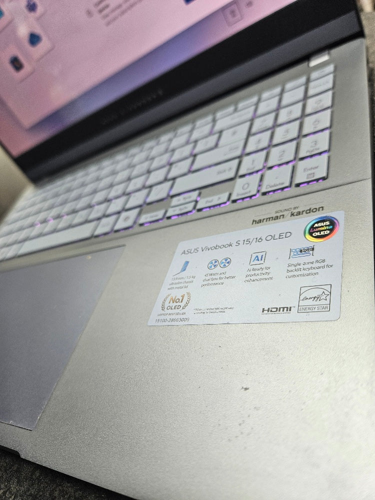 Asus Vivobook S 15 OLED