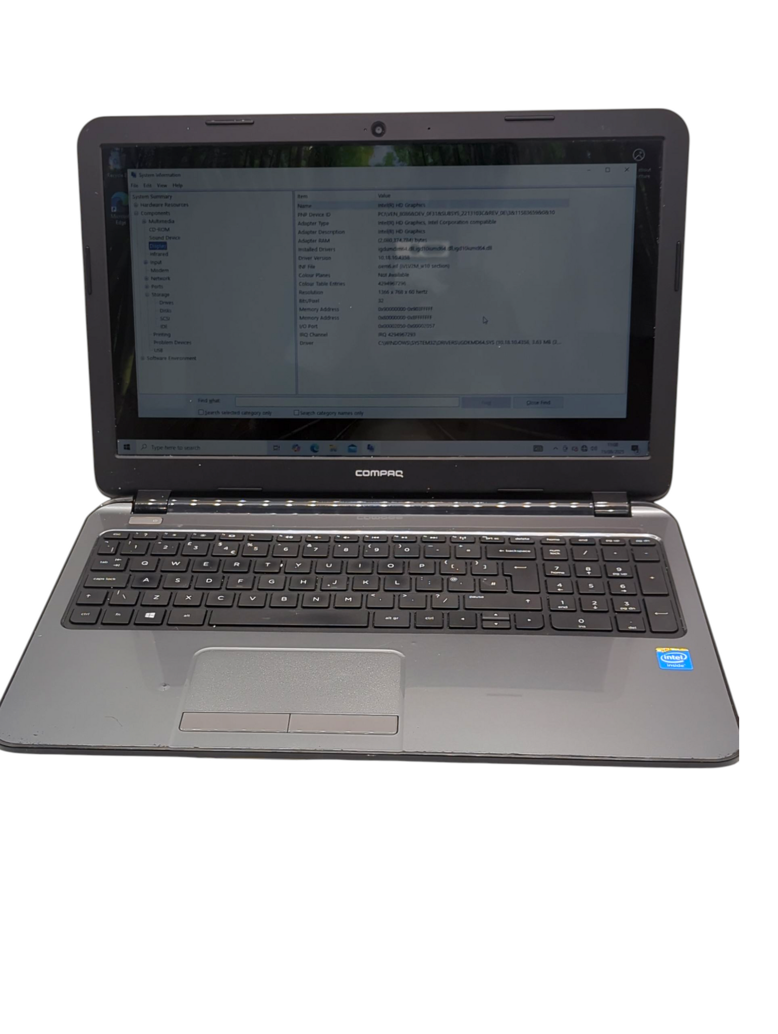 Compaq windows 10 15.5''  Laptop