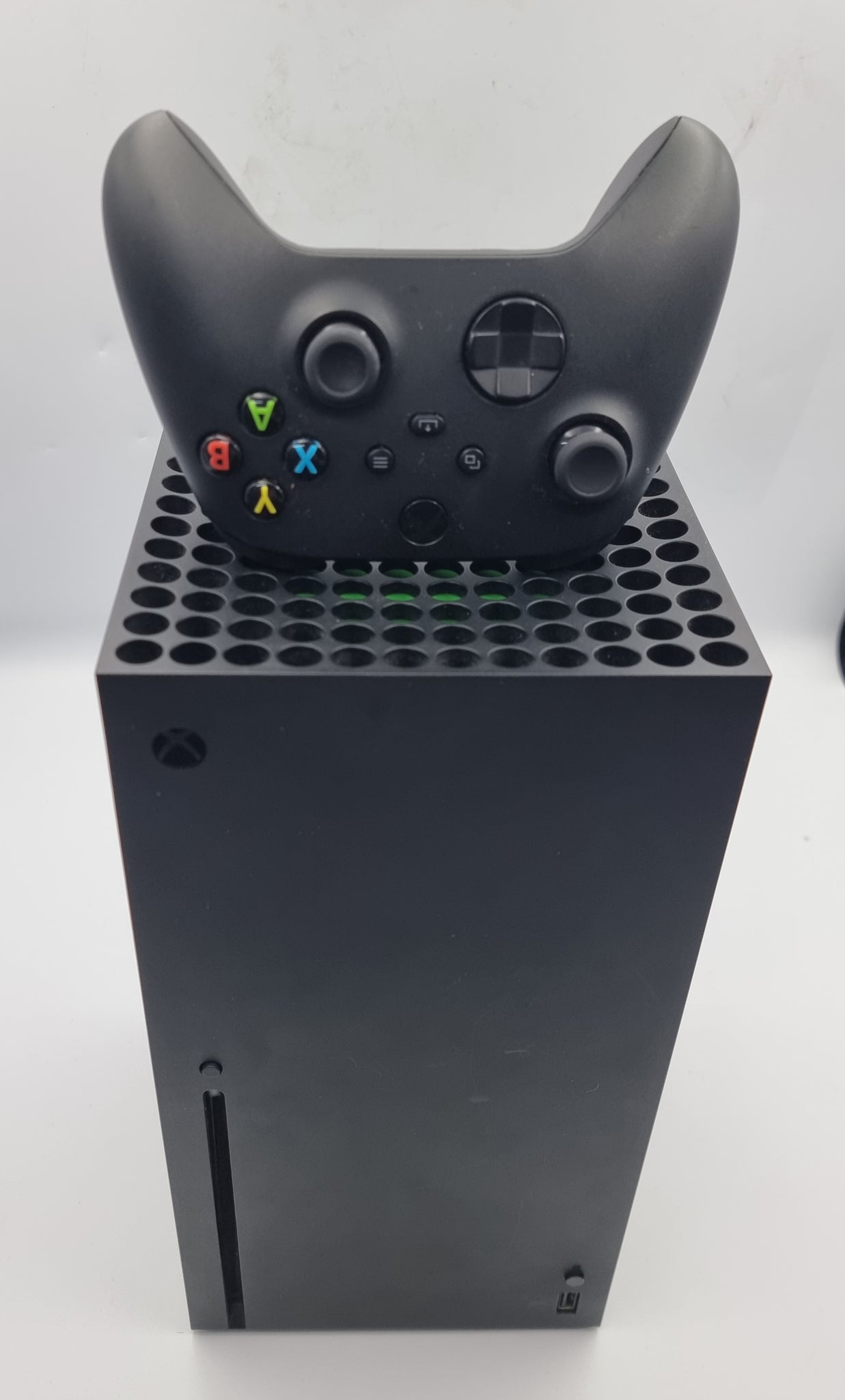 Microsoft Xbox series X 1TB black gaming console with 1 x series controller and all leads unboxed