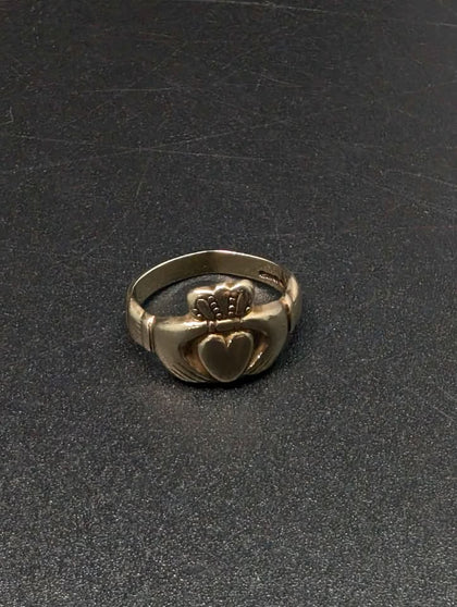 9ct Yellow Gold Irish Claddagh Wedding Ring - Size V - 7.95 Grams