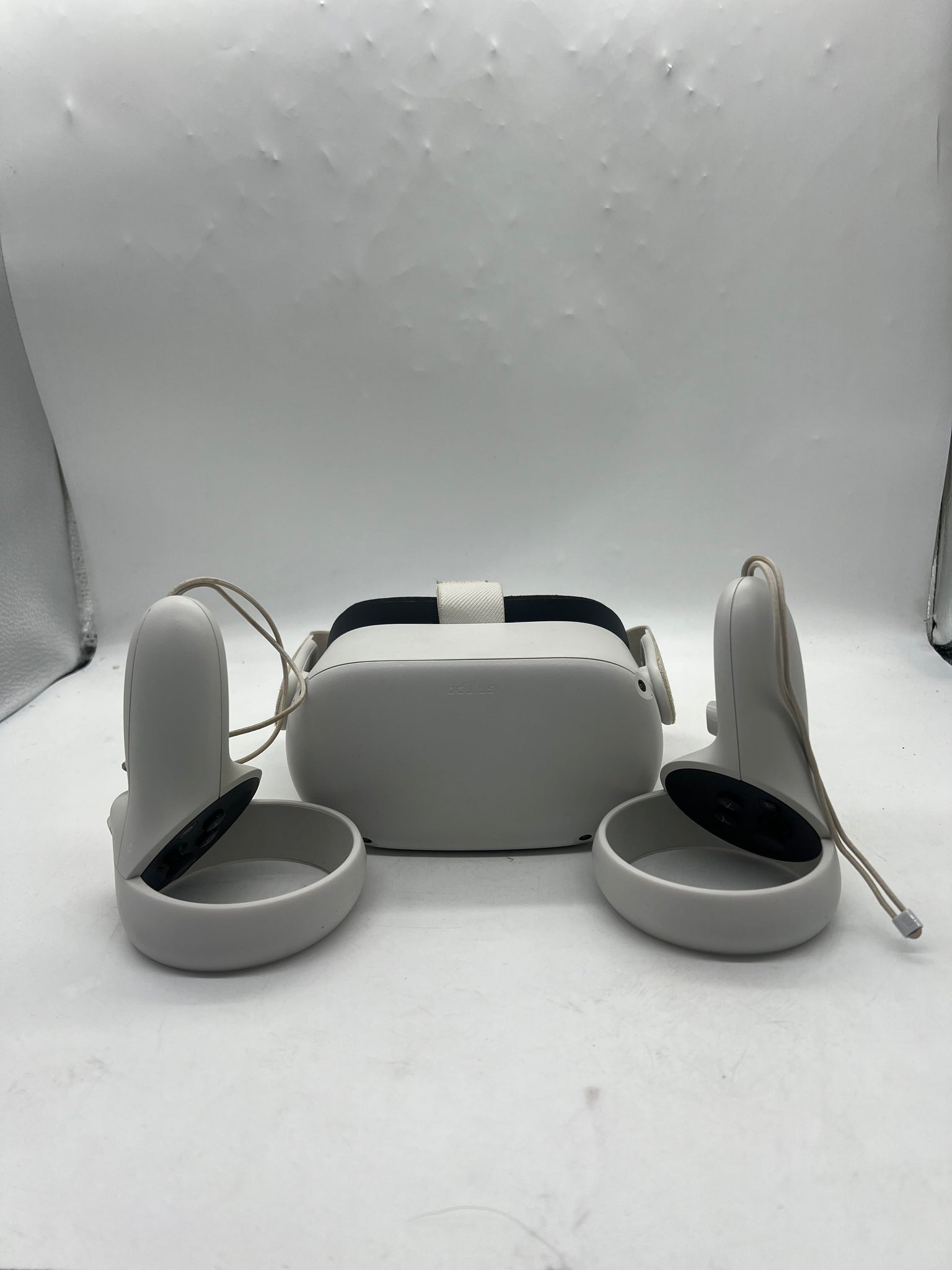 Meta Oculus Quest 2 VR Headset 64gb