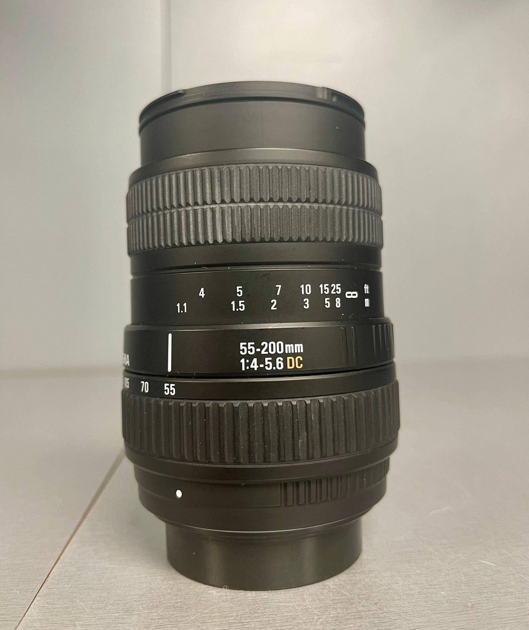 Sigma Lens Dc 55-200mm Camera Lens  1.4-5.6