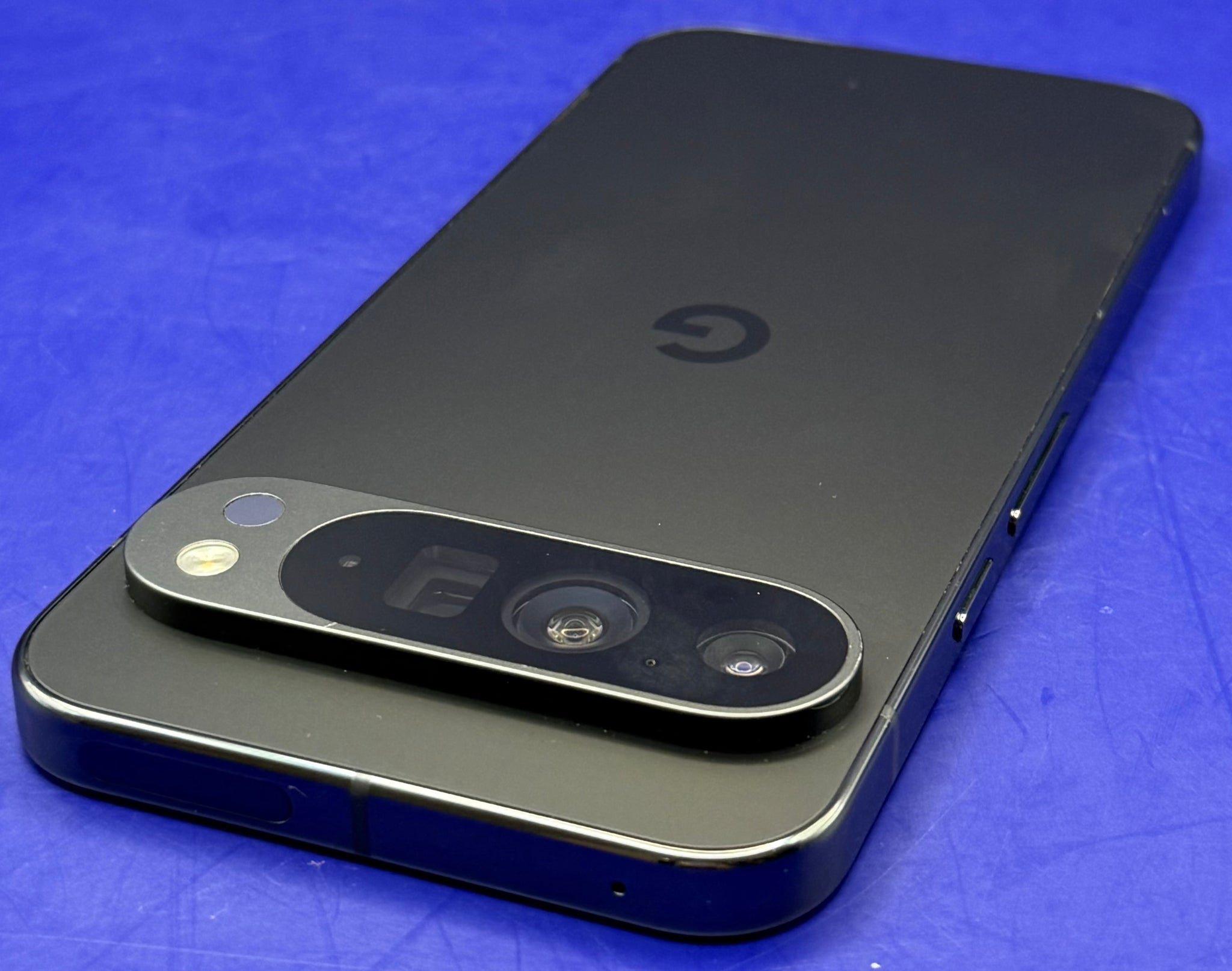 Google Pixel 9 Pro XL 128GB Obsidian Unlocked Boxed - Chesterfield