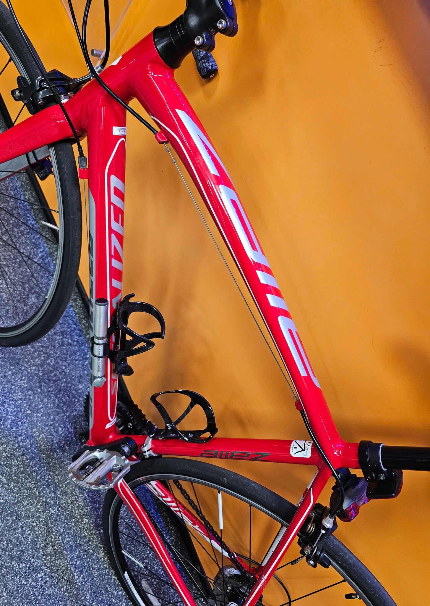 Specialized Allez Sport 2023 21" Frame **Collection Only**