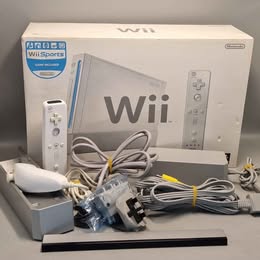 Nintendo Wii with Wii Sports included White Boxed