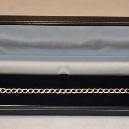 Gold Bracelet 375 9ct 5.6g 8'' in Length