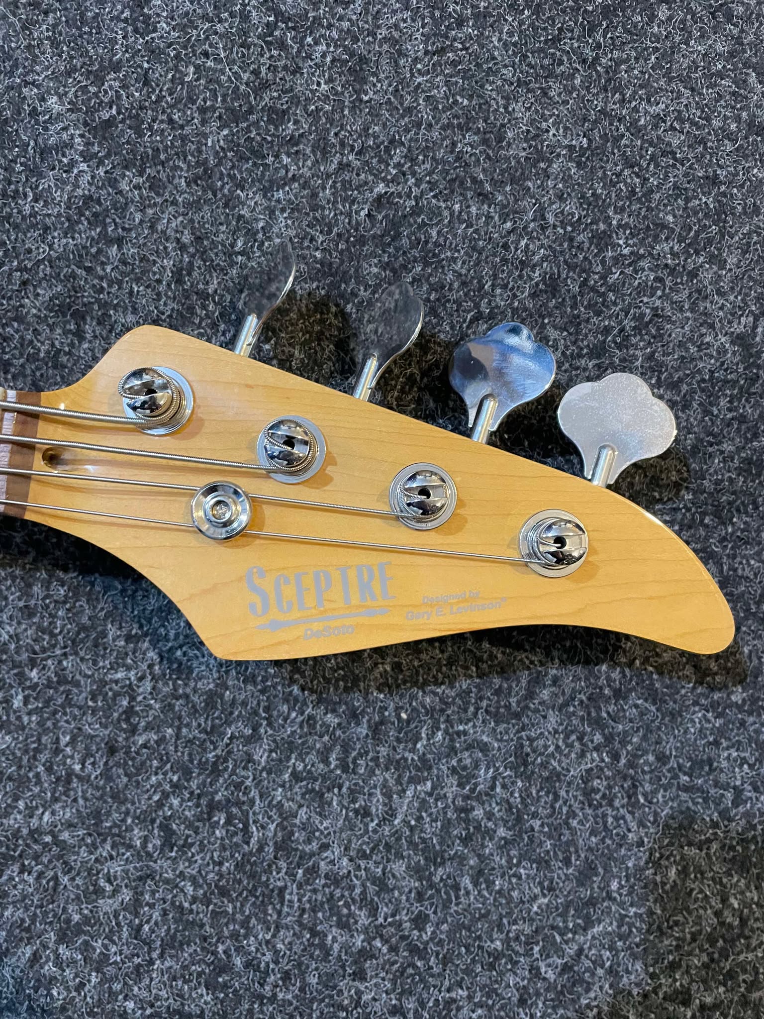 SCEPTRE DESOTO BASS