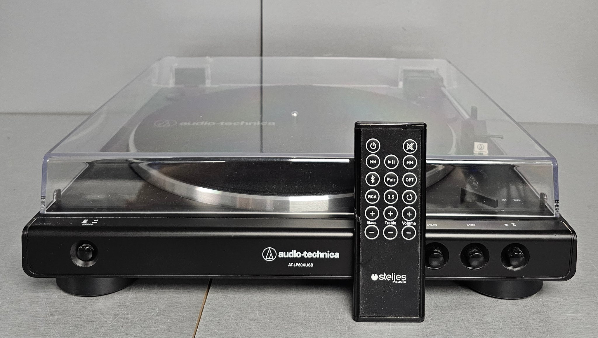 Audio-Technica AT-LP60XUSB Fully Automatic Turntable